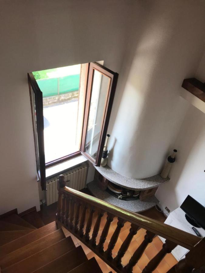 Casa Chia Lago Maggiore Laveno Buitenkant foto